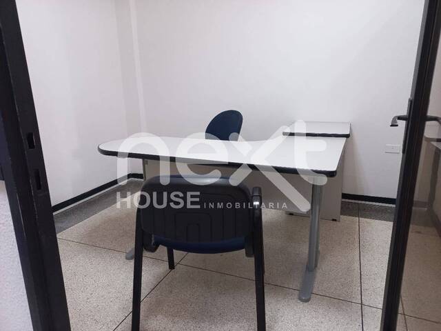 #2090 - OFICINA para Alquiler en Ciudad Ojeda - V - 2