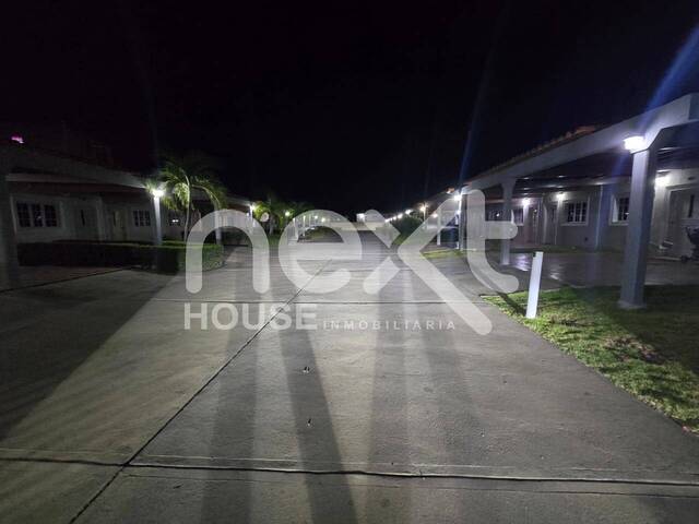 #2106 - APARTAMENTO para Alquiler en Ciudad Ojeda - V - 2