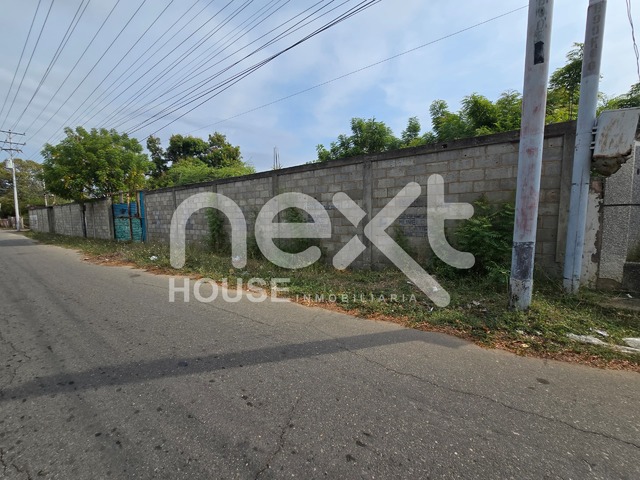 #2124 - TERRENO para Venta en Ciudad Ojeda - V