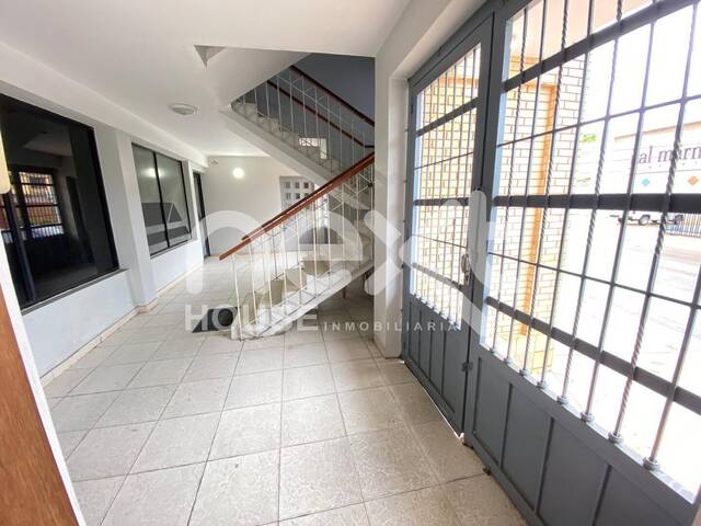 #2136 - OFICINA para Alquiler en Maracaibo - V