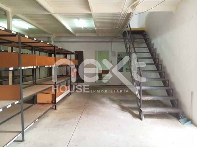 #2140 - EDIFICIO COMERCIAL para Venta en Maracaibo - V - 3