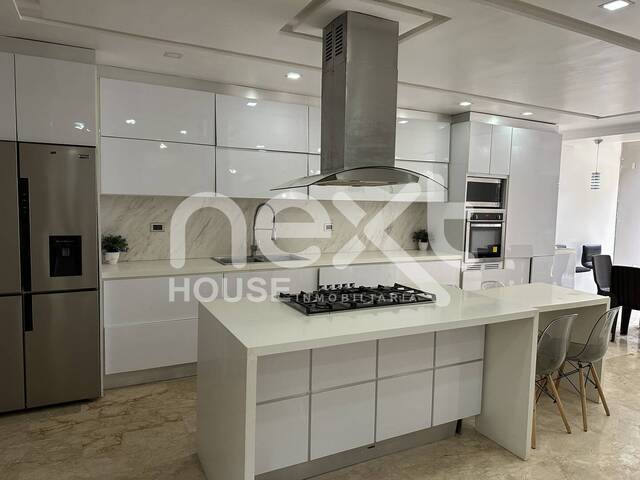 #2180 - CASA para Venta en San Francisco - V - 2