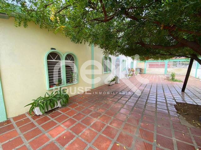 #2182 - CASA para Venta en San Francisco - V - 2