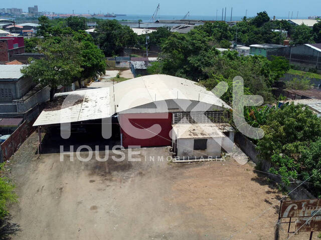 #2215 - GALPÓN para Venta en Maracaibo - V - 3