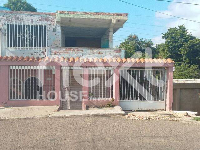 #2216 - CASA para Venta en Maracaibo - V