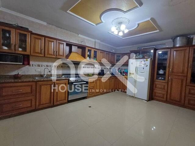#2230 - CASA para Venta en Maracaibo - V