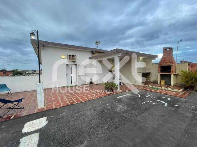 #2240 - CASA para Venta en Maracaibo - V - 1
