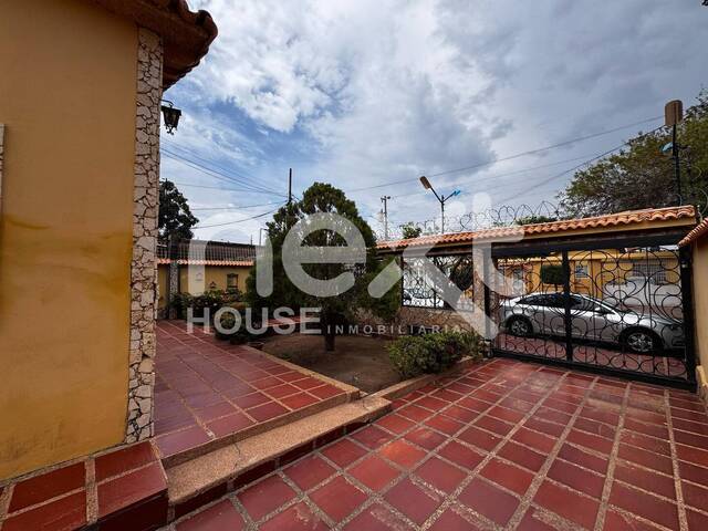 #2253 - CASA para Venta en Maracaibo - V - 2