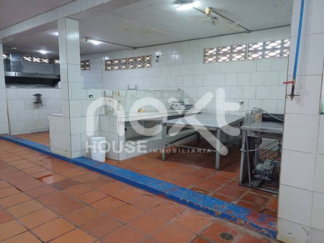 #2174 - LOCAL COMERCIAL para Venta en Maracaibo - V