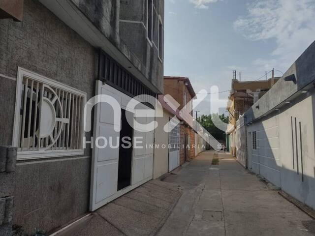 #2312 - TOWNHOUSE para Venta en Maracaibo - V - 2