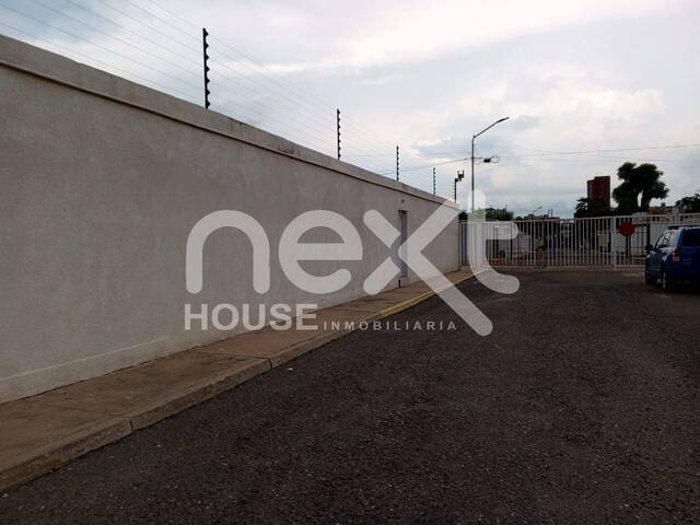 #2335 - CASA para Venta en Maracaibo - V - 2