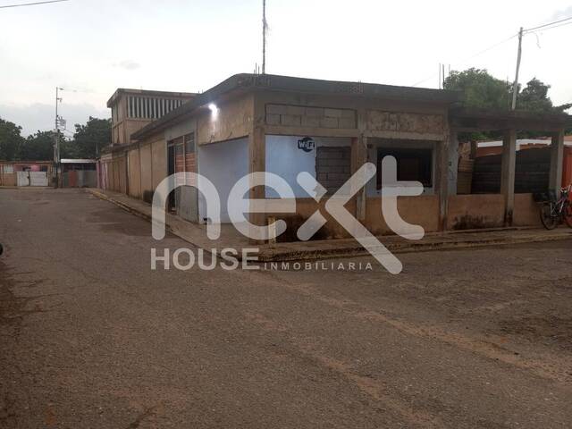 #2341 - CASA COMERCIAL para Venta en San Francisco - V - 1