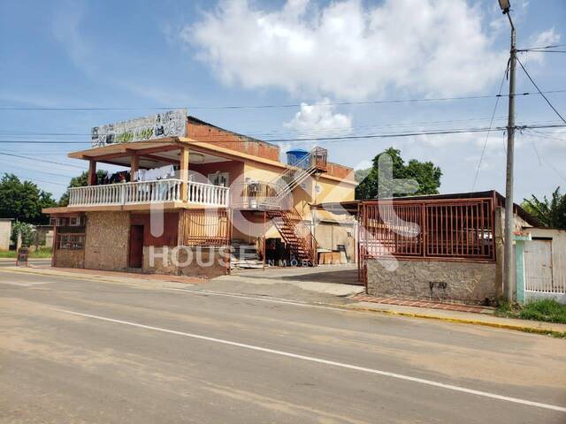 #2361 - EDIFICIO COMERCIAL para Venta en San Francisco - V - 2