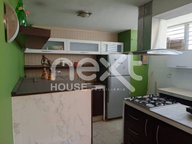 #2370 - APARTAMENTO para Alquiler en Maracaibo - V