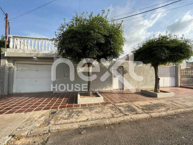 #2390 - CASA para Venta en San Francisco - V - 1