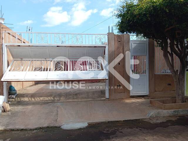 #2394 - CASA para Venta en San Francisco - V - 2