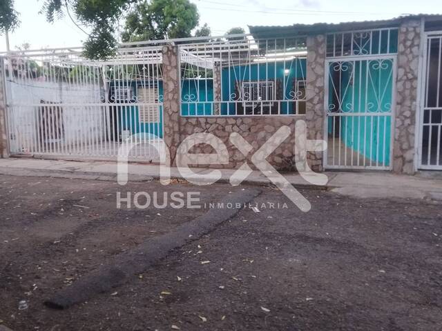 #2401 - CASA COMERCIAL para Venta en San Francisco - V - 2
