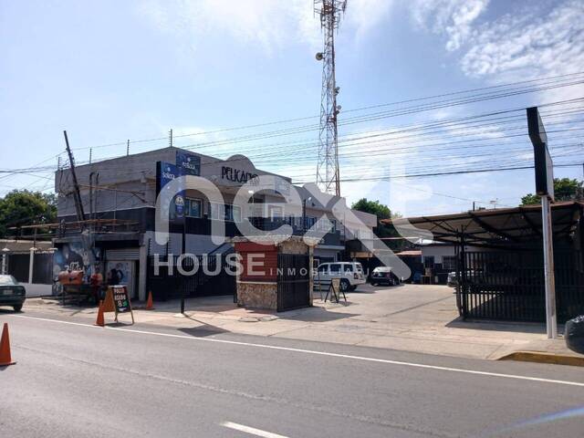 #2403 - LOCAL COMERCIAL para Alquiler en San Francisco - V