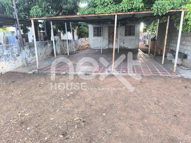 #2378 - CASA COMERCIAL para Venta en Maracaibo - V - 2