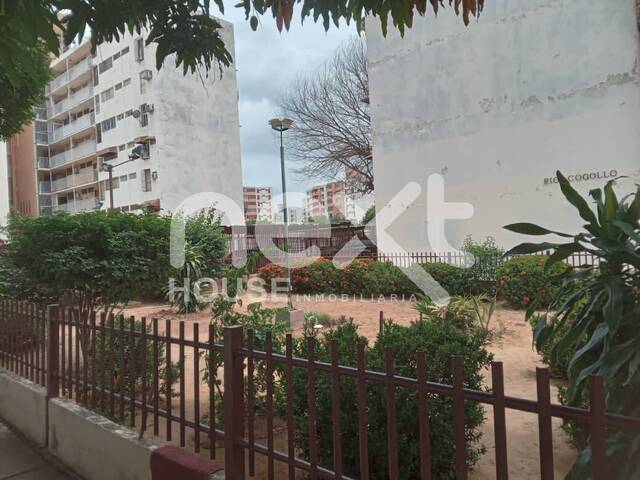 Venta en Lago Azul - Maracaibo