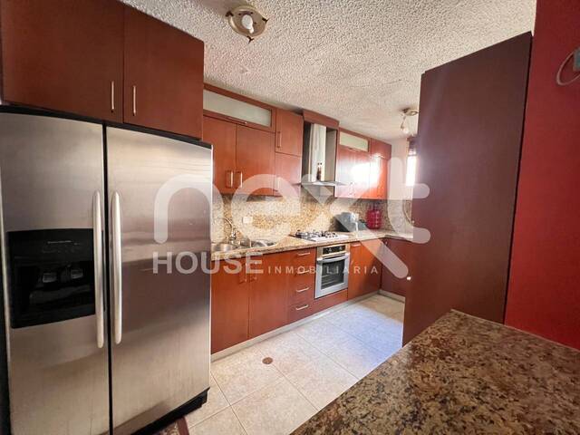 #2423 - APARTAMENTO para Venta en Maracaibo - V - 3