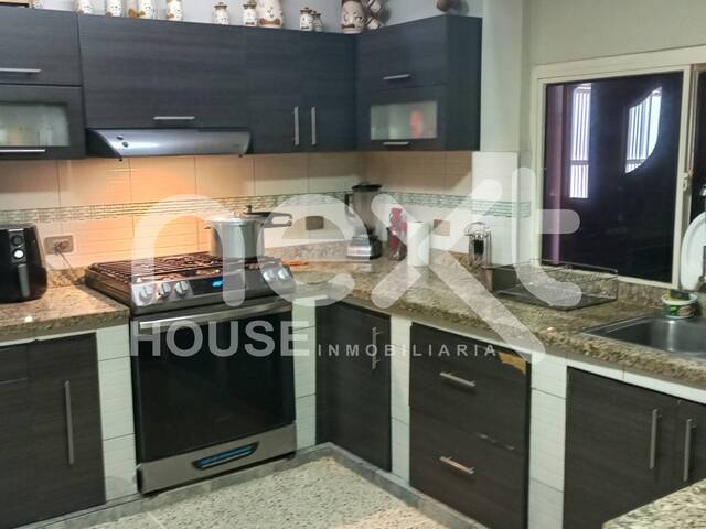 #2469 - CASA para Venta en San Francisco - V - 2