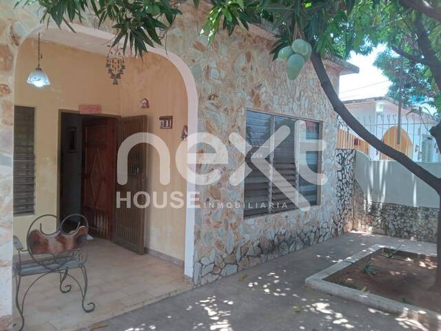 #2504 - CASA para Venta en Maracaibo - V - 2