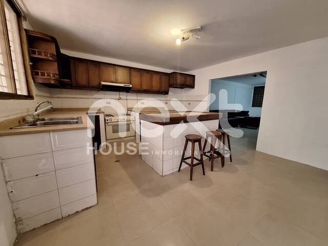 #2528 - TOWNHOUSE para Venta en Ciudad Ojeda - V - 3