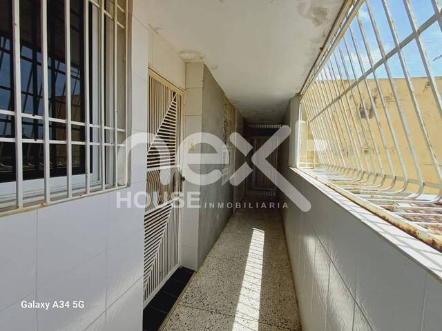 #2535 - APARTAMENTO para Alquiler en Maracaibo - V