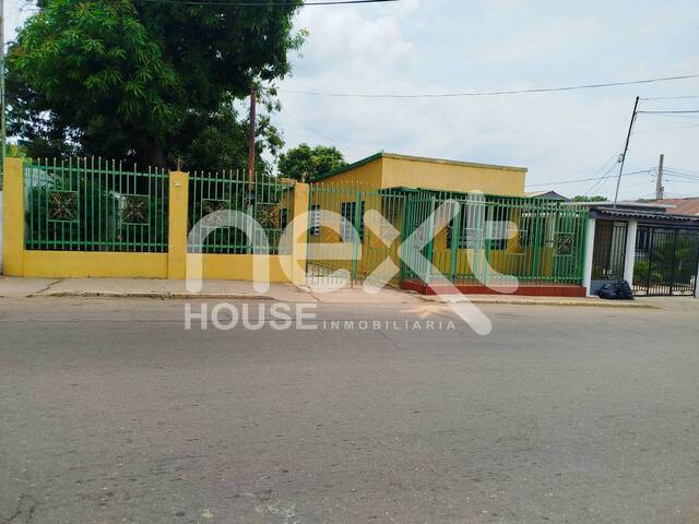 #2553 - CASA COMERCIAL para Venta en Maracaibo - V
