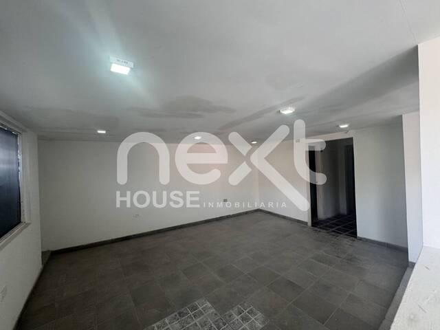 #1739 - CASA COMERCIAL para Alquiler en Maracaibo - V