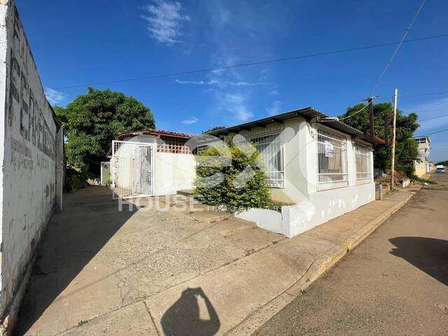 Venta en Altos del Sol Amado - Maracaibo