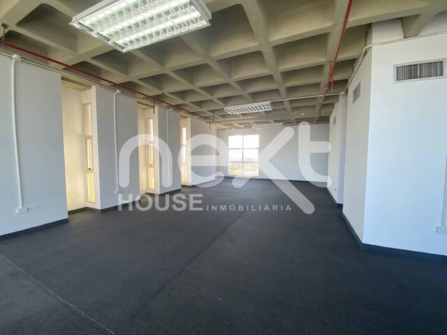 #2580 - OFICINA para Alquiler en Maracaibo - V