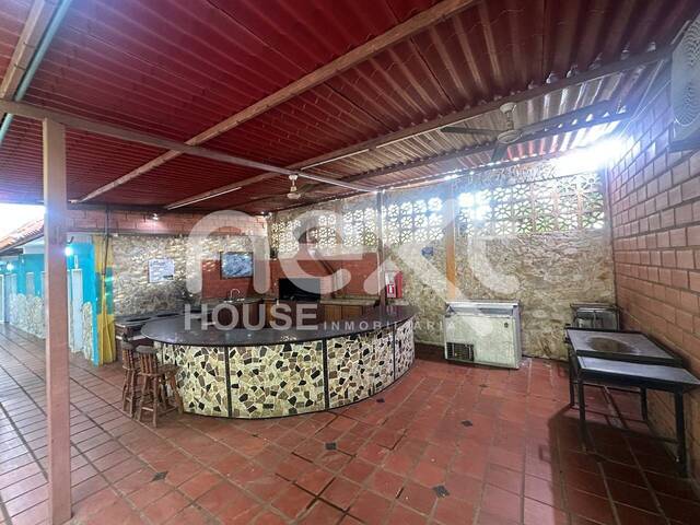 #2588 - CLUB SOCIAL para Venta en Maracaibo - V - 3
