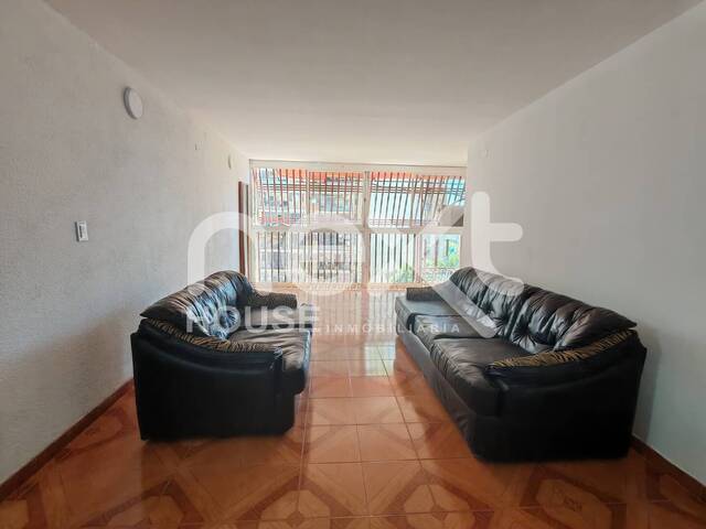 #2590 - APARTAMENTO para Alquiler en Maracaibo - V