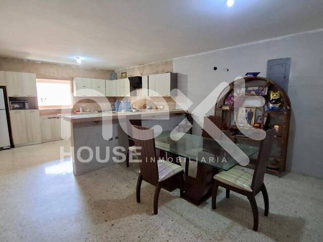 #2611 - CASA para Venta en Maracaibo - V - 3