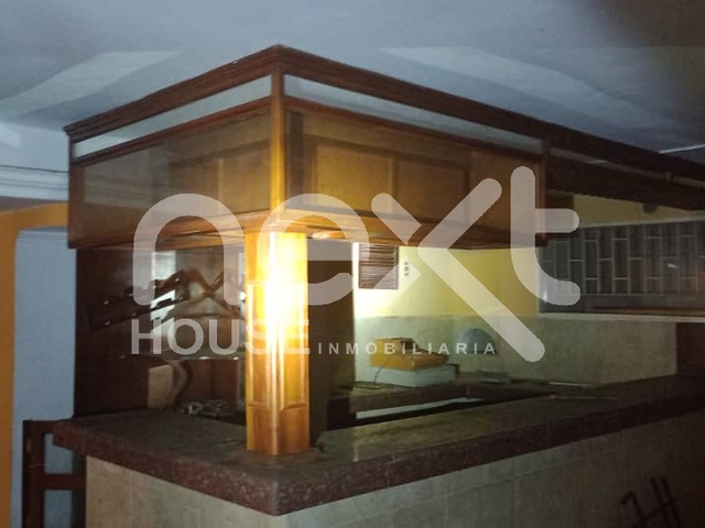 #2690 - LOCAL COMERCIAL para Venta en Bachaquero - V - 2