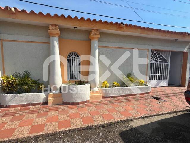 #2697 - CASA para Venta en Maracaibo - V - 1