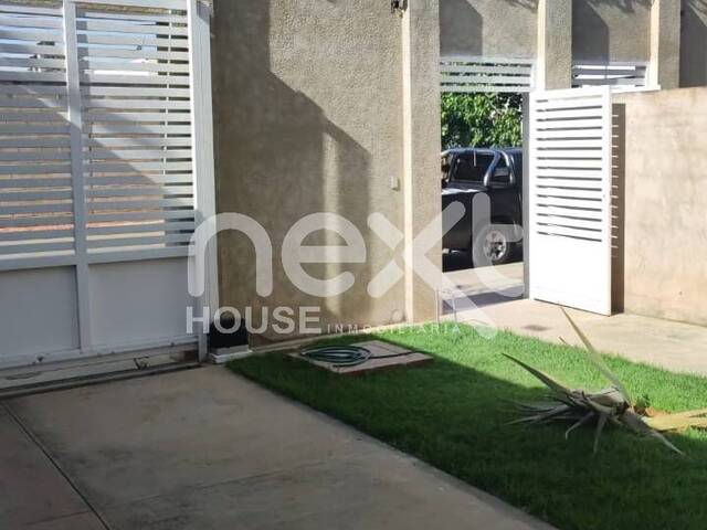 #2694 - TOWNHOUSE para Venta en Maracaibo - V - 2