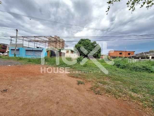 #2716 - CASA COMERCIAL para Venta en Ciudad Ojeda - V