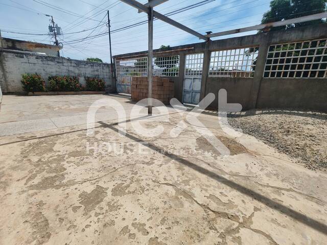 #2748 - CASA COMERCIAL para Venta en Maracaibo - V