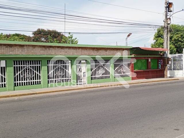 Venta en Andrés Eloy Blanco - Maracaibo