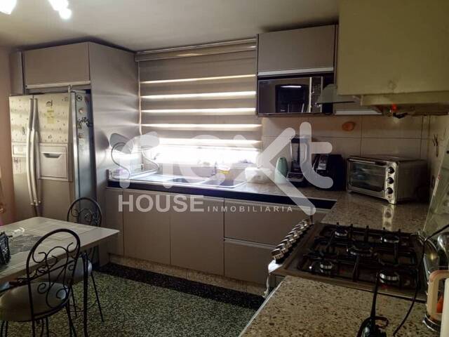 #2773 - CASA COMERCIAL para Venta en Maracaibo - V - 2
