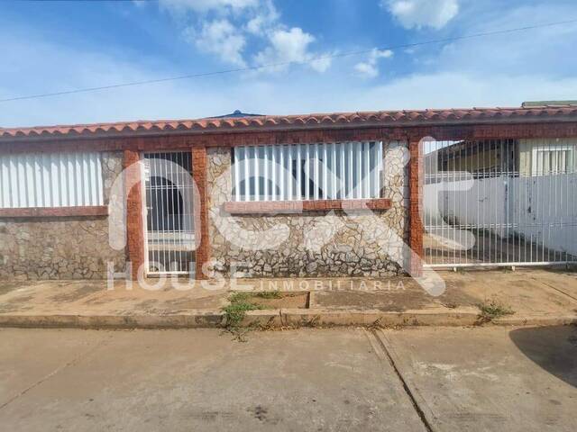 #2821 - CASA para Venta en Maracaibo - V