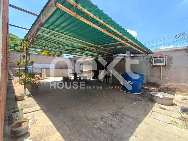 #2826 - CASA COMERCIAL para Venta en Maracaibo - V - 2
