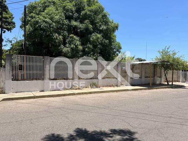 #2834 - CASA COMERCIAL para Venta en San Francisco - V