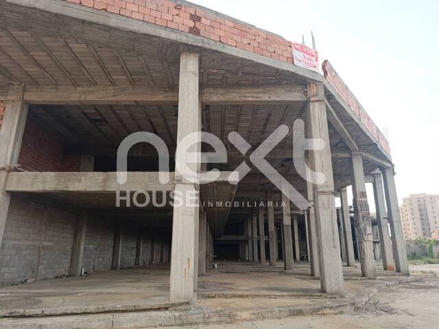 #2839 - EDIFICIO COMERCIAL para Venta en Maracaibo - V - 3