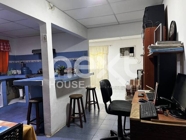 #2878 - CASA para Venta en Ciudad Ojeda - V - 2
