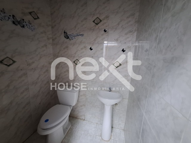 #2716 - LOCAL COMERCIAL para Venta en Ciudad Ojeda - V