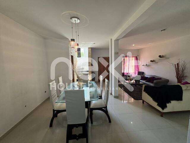 #3020 - TOWNHOUSE para Venta en Maracaibo - V - 3